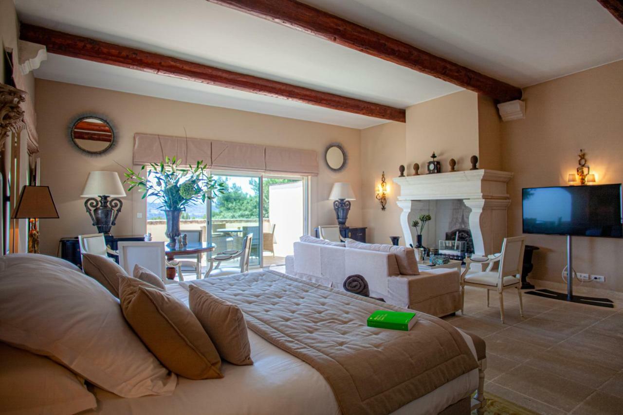 Le Phebus & Spa - Relais & Chateaux Joucas Exterior photo